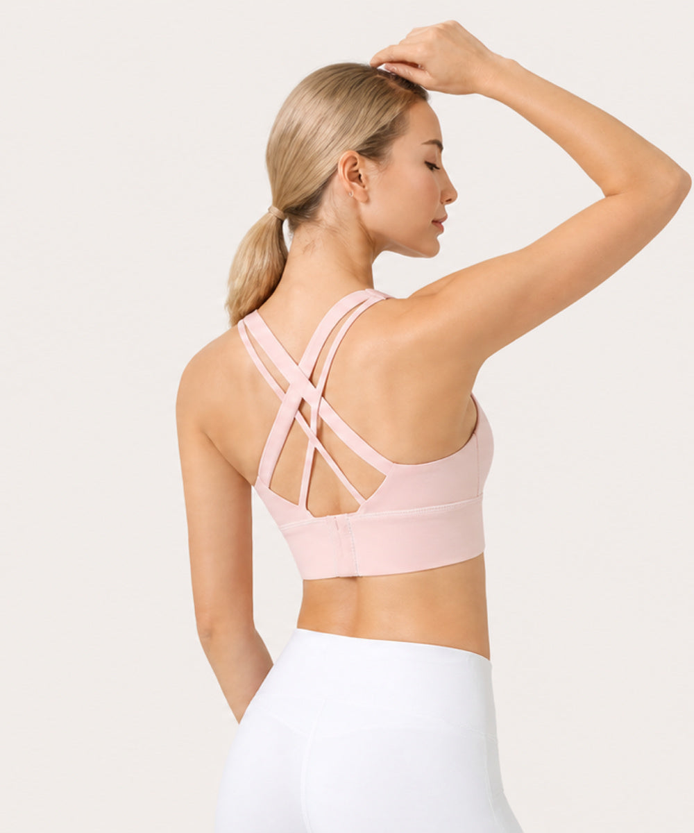 Designed to move with you, wherever the day takes you 3